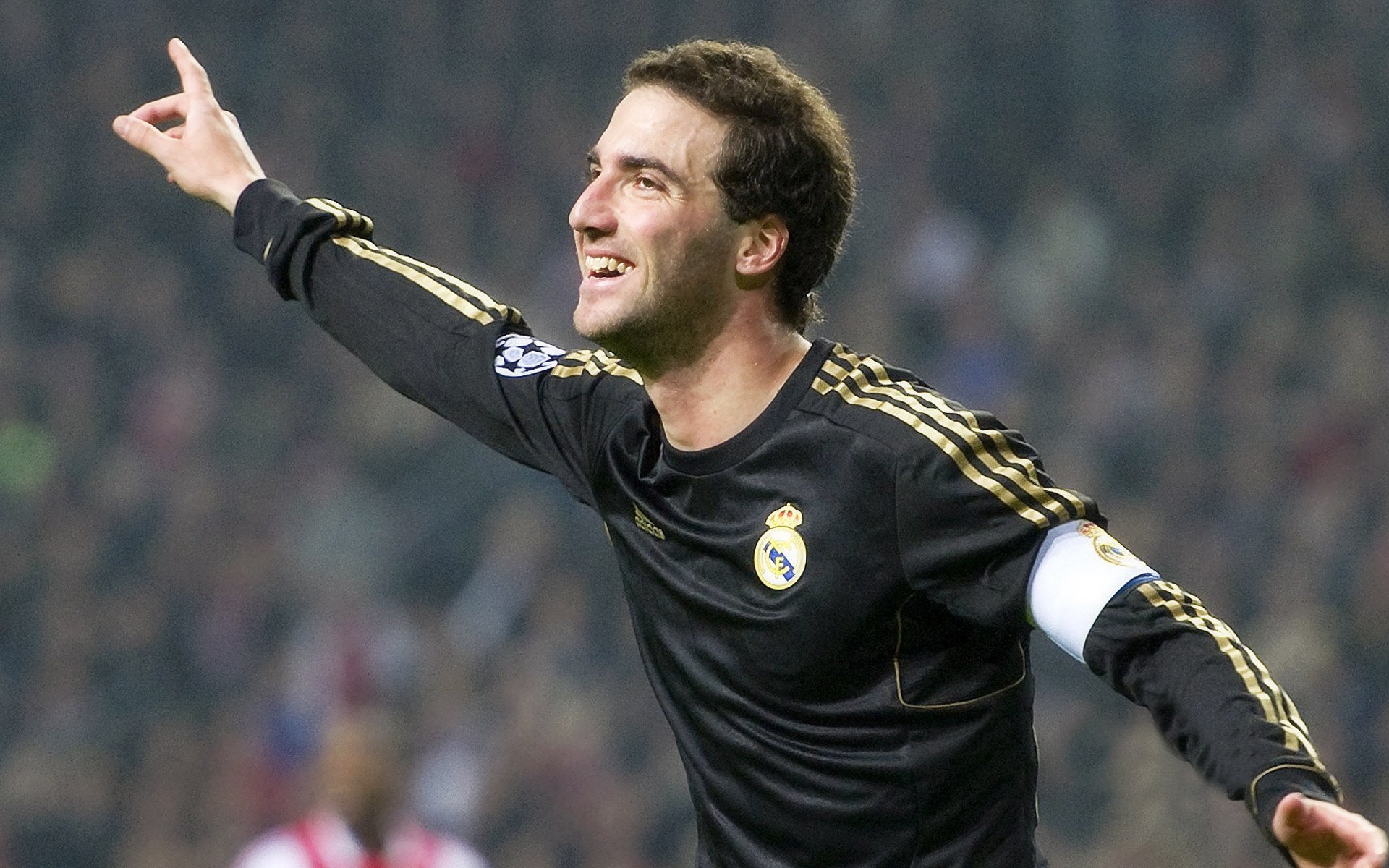 开云体育博彩-【裁判新装备】传感器与高清摄像，确保每一球都公正！，比赛传感器